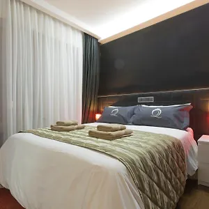 The Queen Luxury - Medici Apartment
